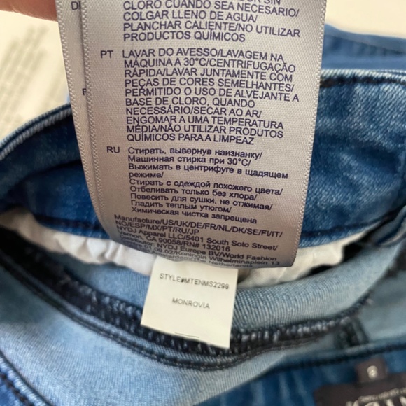 Not Your Daughter's Marilyn Straight Jeans 8 - Picture 11 of 13